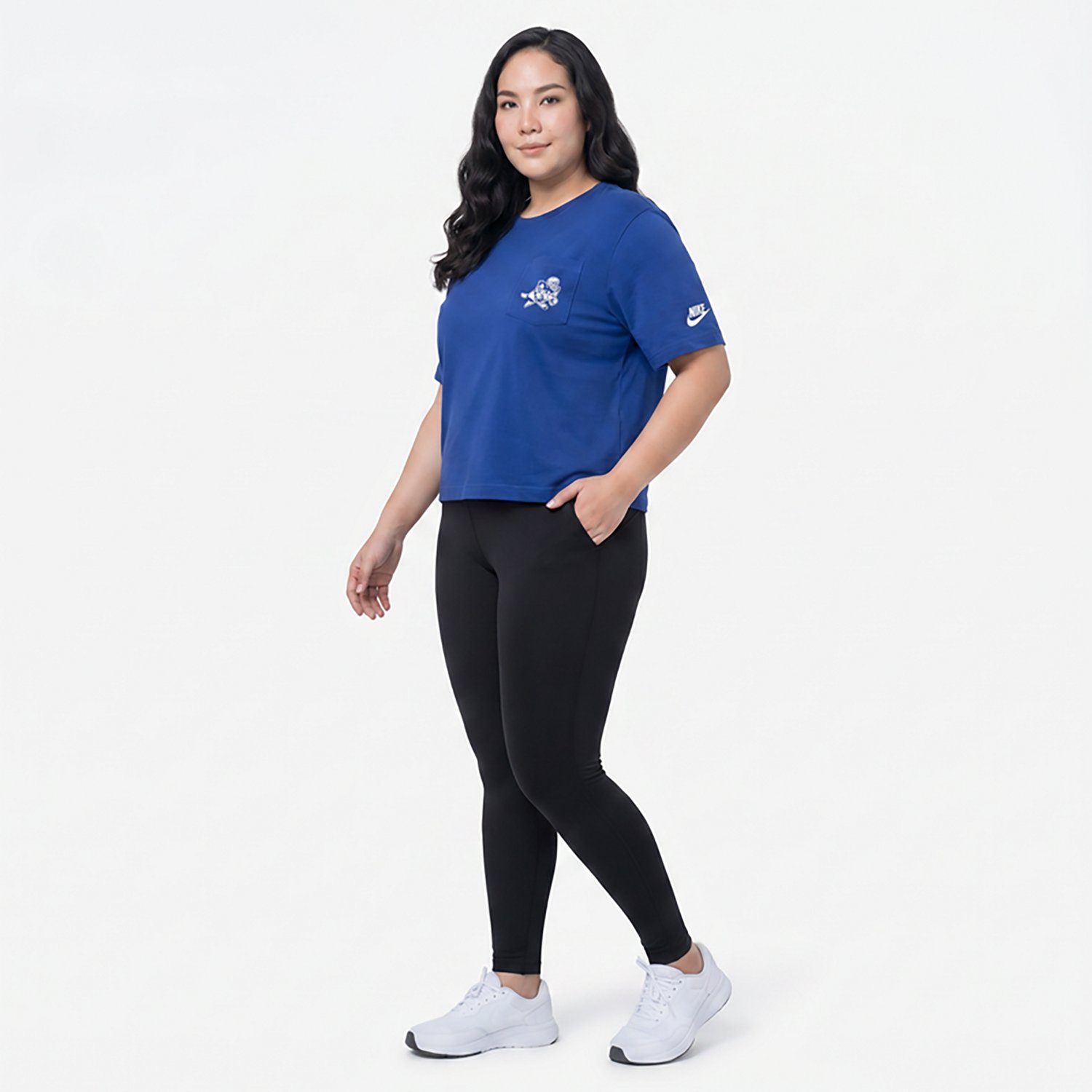 Nike Women's Dallas Cowboys Rewind Pocket T-shirt - view number 3