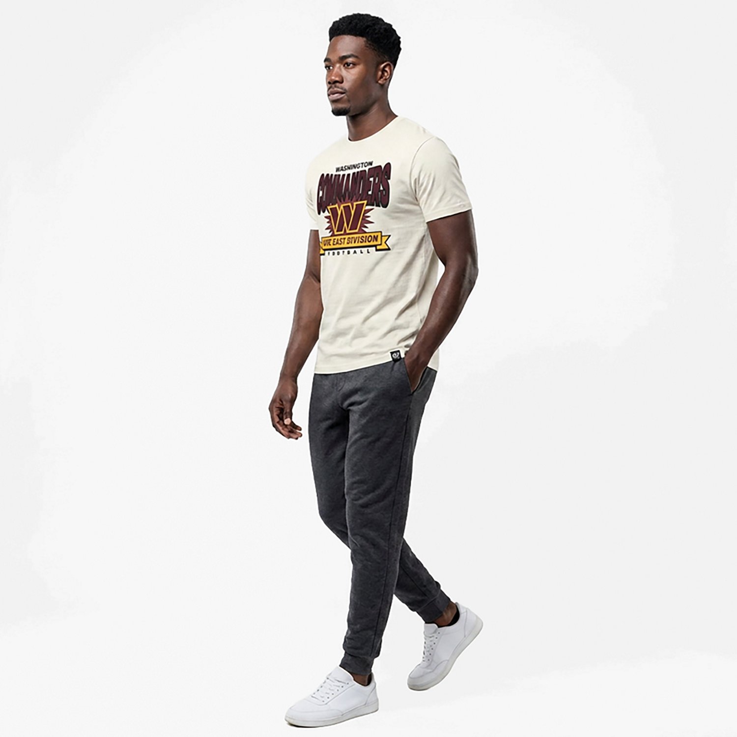 47 Commanders Twelve Six Franklin T-shirt - view number 3