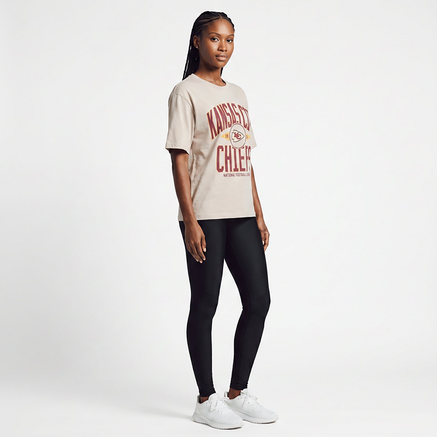 47 Women's Chiefs Windthrow Ravine Cropped T-shirt - view number 3
