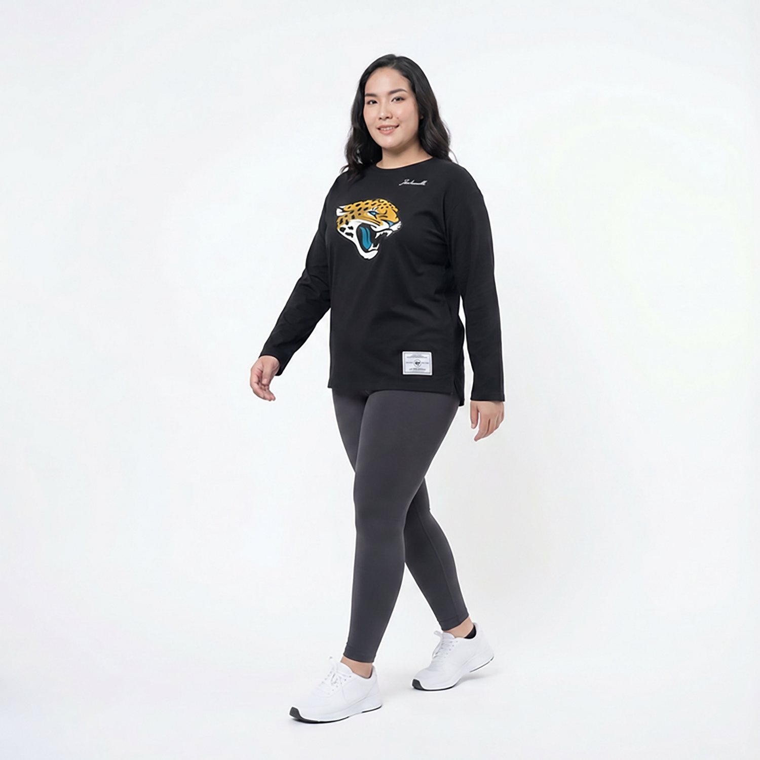 47 Women's Jaguars Game Nod Timeless T-shirt - view number 3