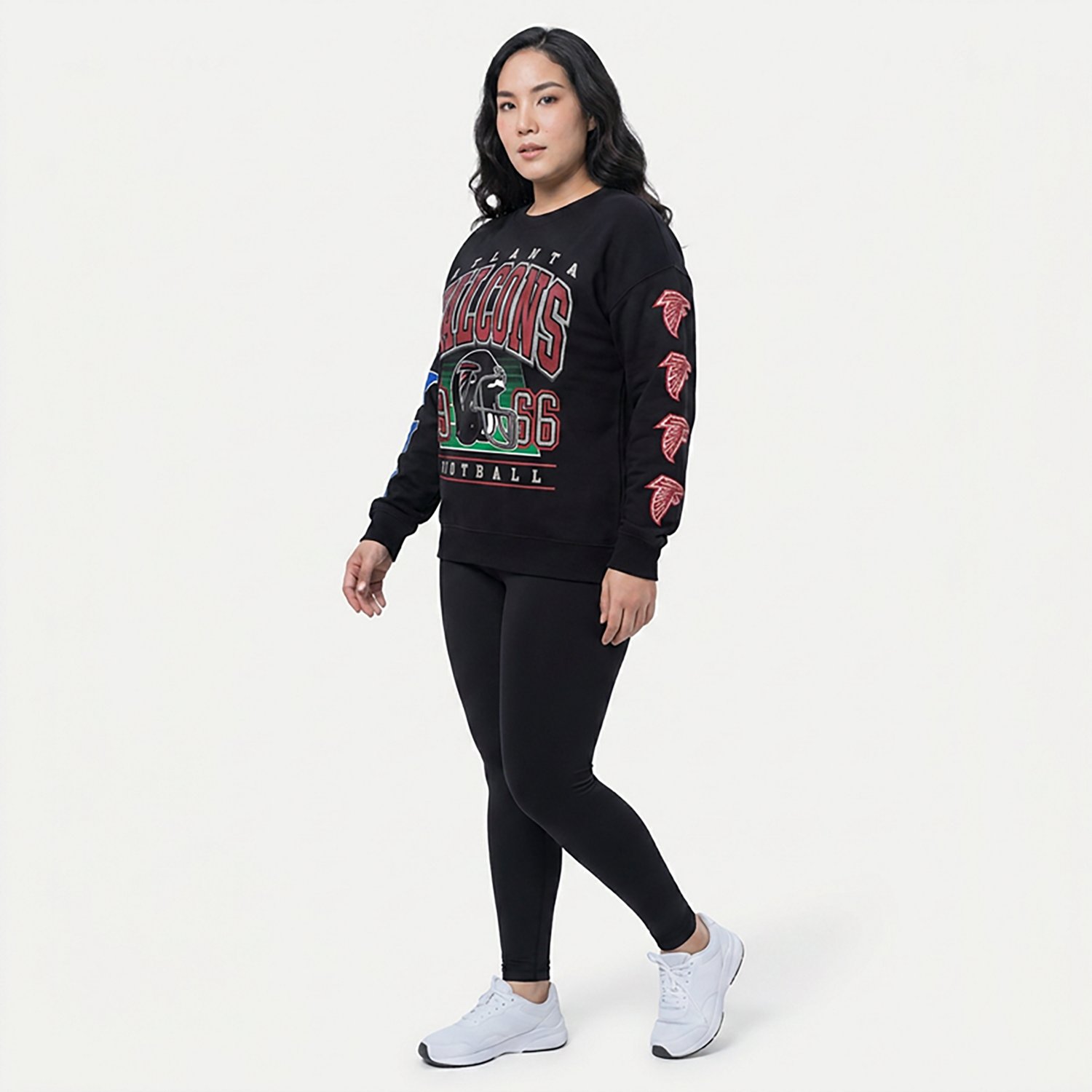 47 Women's Falcons Go Big Oversize Long Sleeve Crew Sweatshirt - view number 3