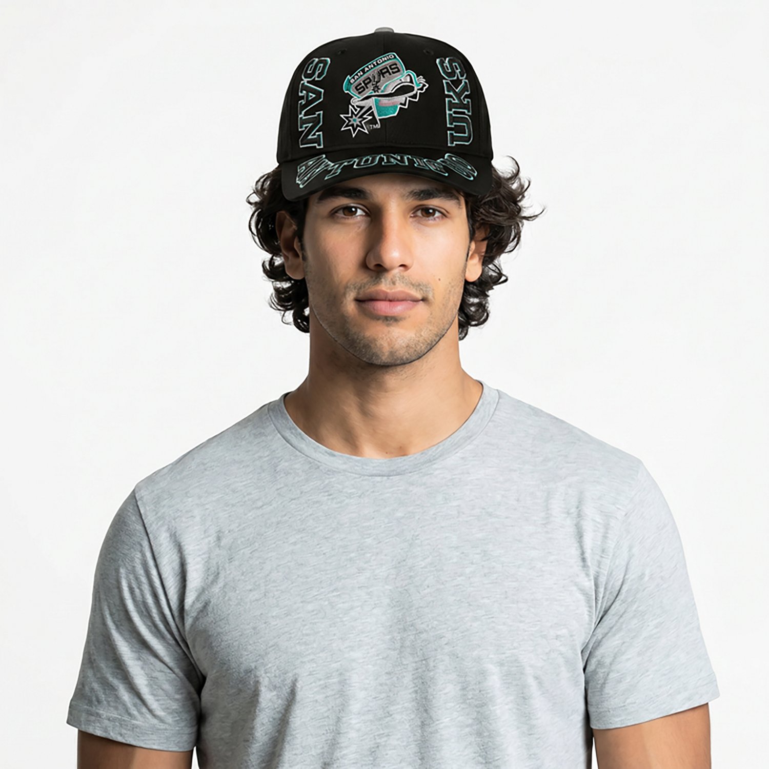 Mitchell & Ness Adults' San Antonio Spurs Around the Way Hardwood Classics Pro Snapback Cap