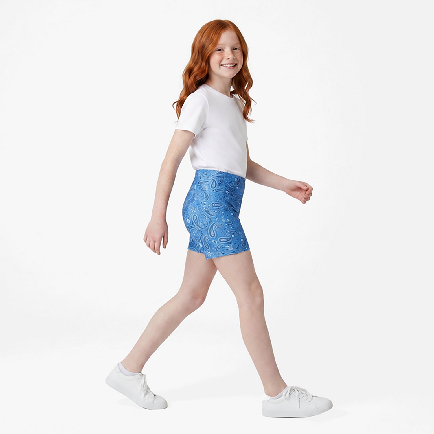 Freely Girls' Tracy Hot Pretty Paisley Shorts