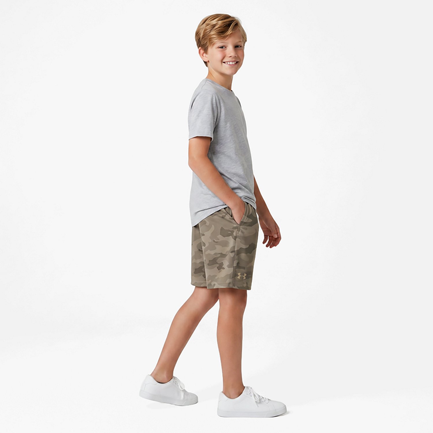 Under Armour Boys’ Vanish Printed Shorts 7 in  - view number 2