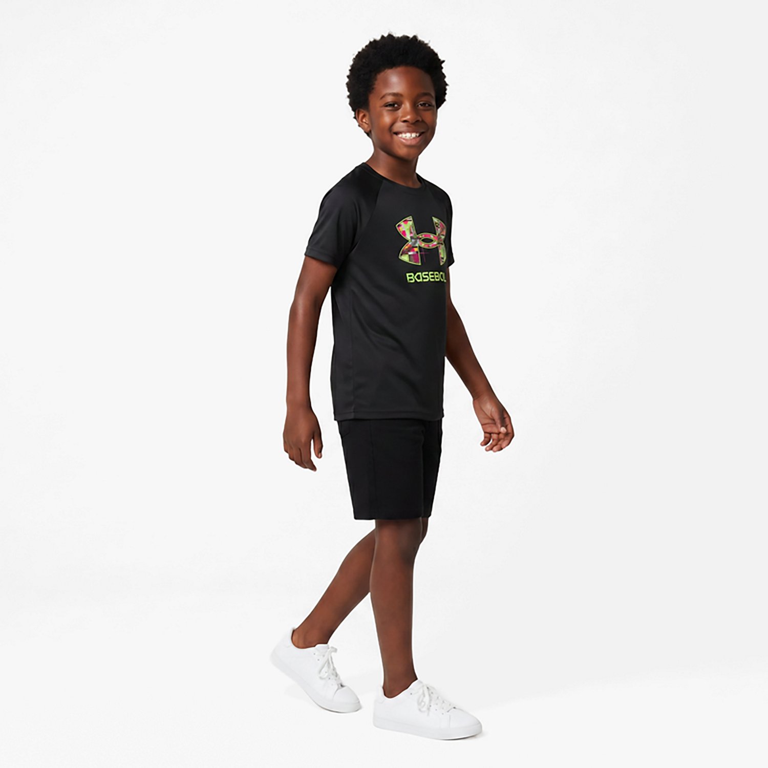 Under Armour Boys’ Tech Stat Ball Graphic T-shirt - view number 2