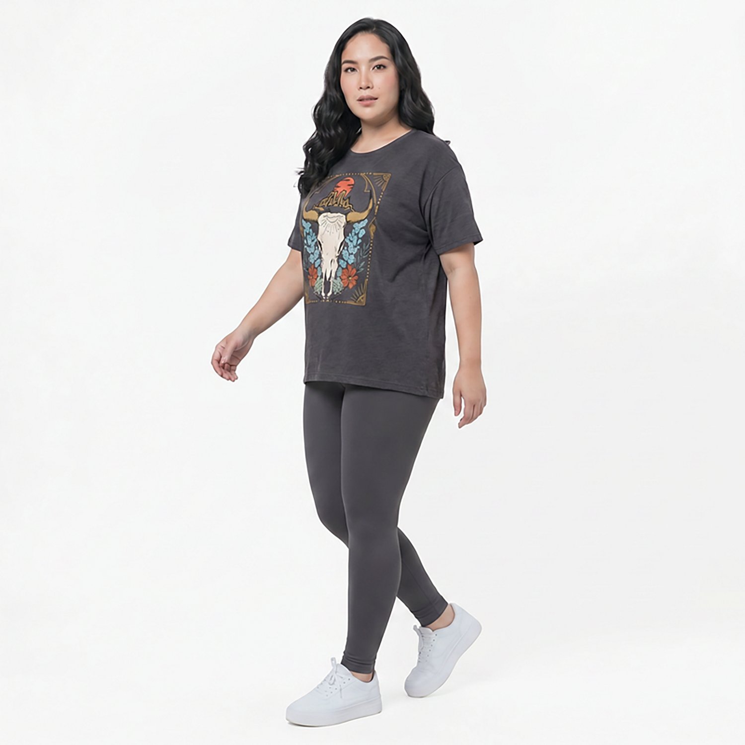 Live Outside the Limits Women's Euro Desert Scene Oversized Graphic T-shirt - view number 3