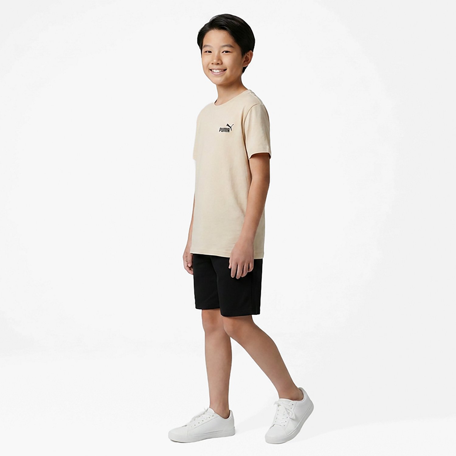 PUMA Boys’ PS Essentials Basics No 1 Logo T-shirt