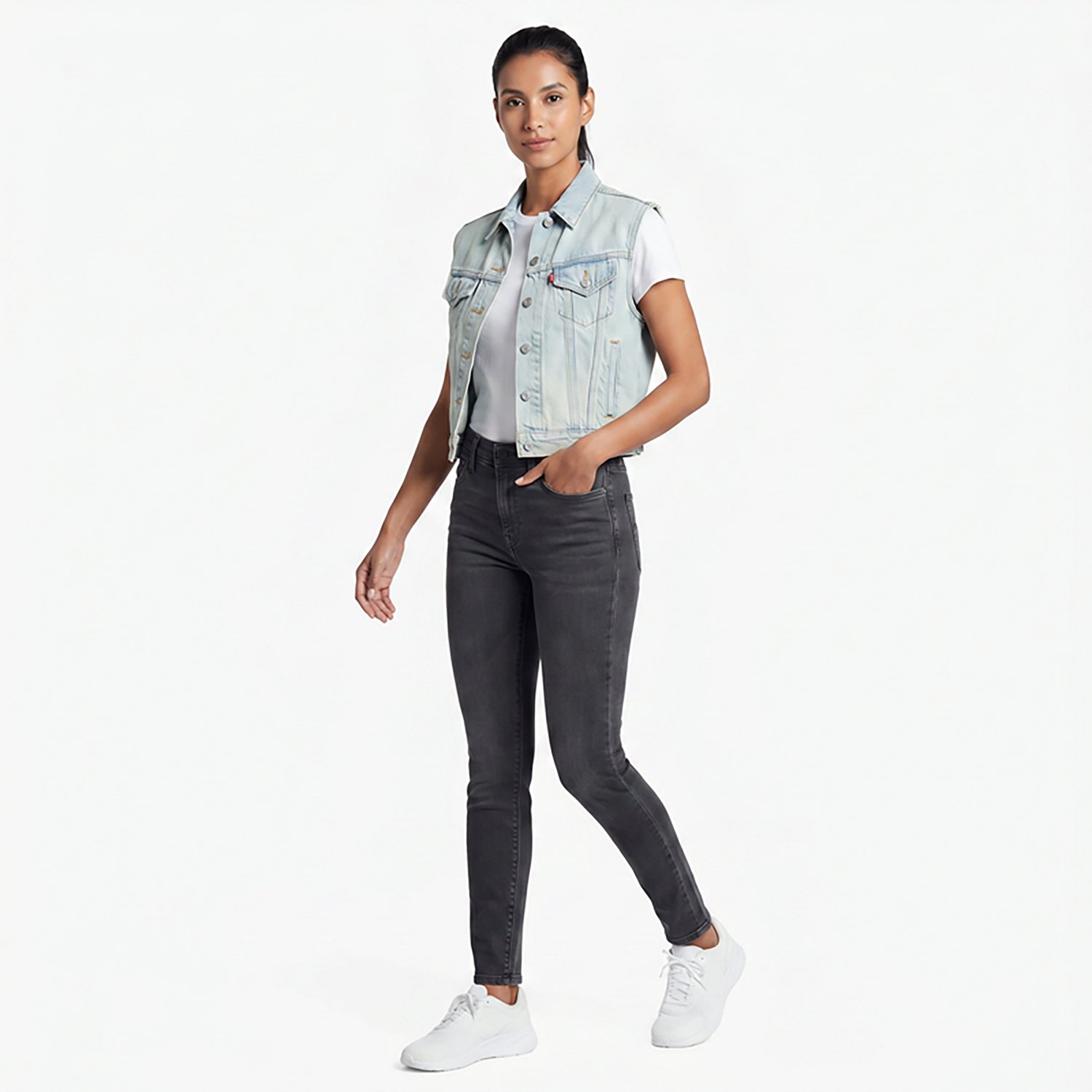 Levi's Women's Shrunken 90s Vest - view number 3