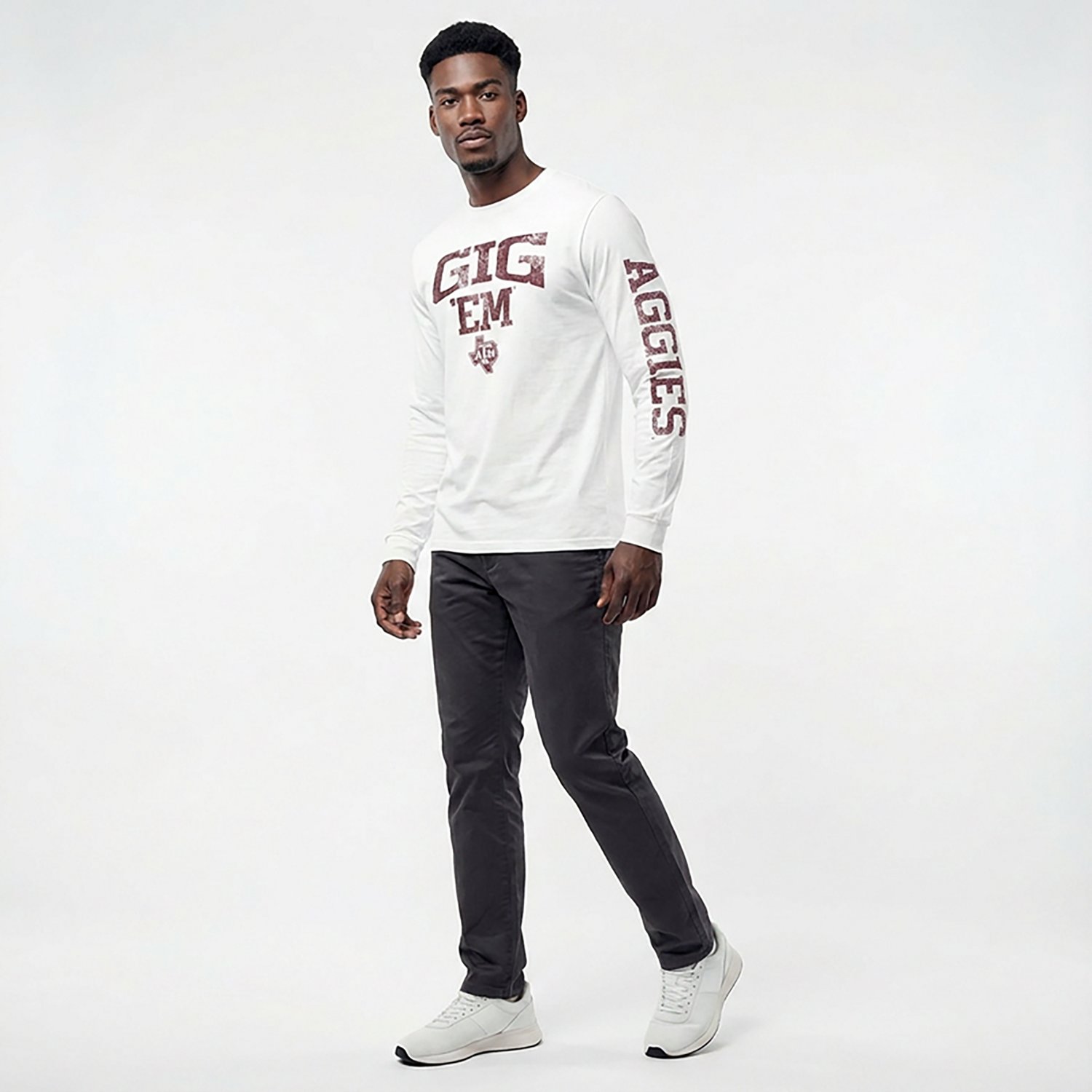 The Victory Men's Texas A&M University Gig Em Arch Sleeve 2 Hit Long Sleeve Graphic T-shirt - view number 3