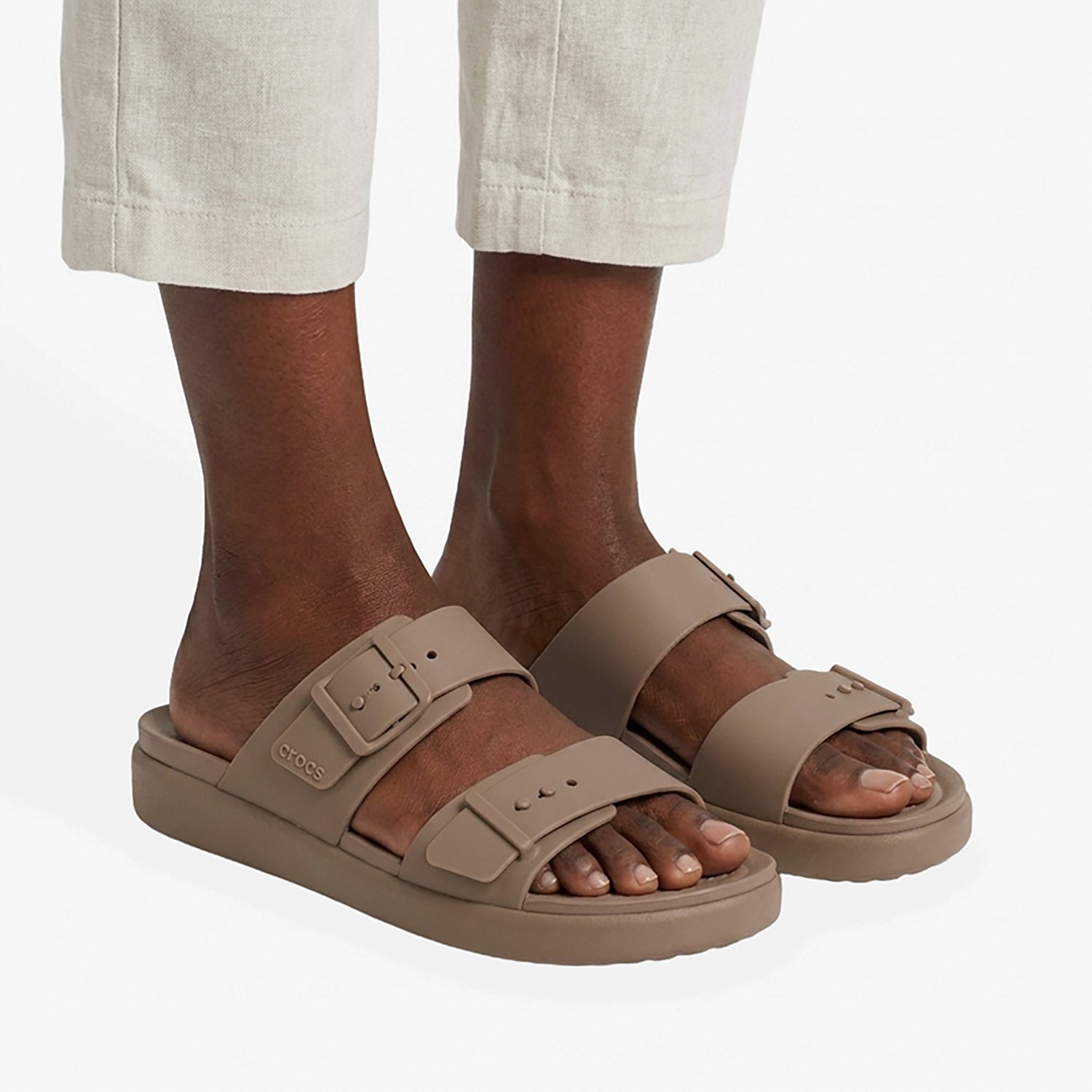 Crocs Women’s Brooklyn Buckle Low Sandals