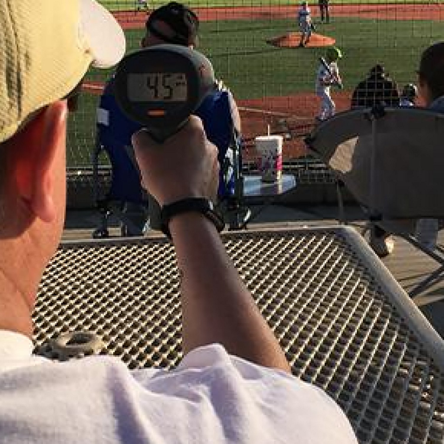 Bushnell Velocity™ Speed Gun - view number 4