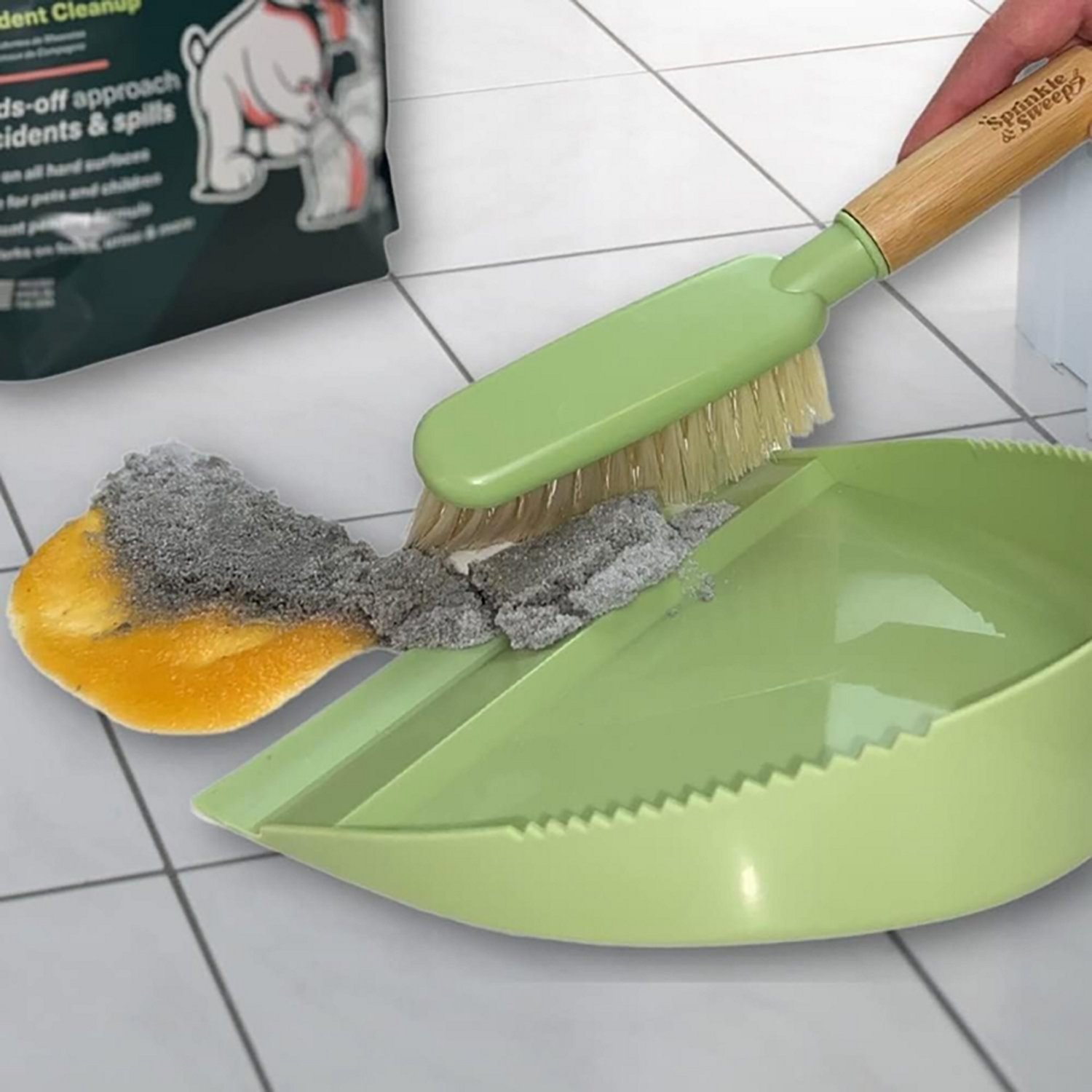 Sprinkle & Sweep 15 oz Pet Mess and Odor Cleanup Duo