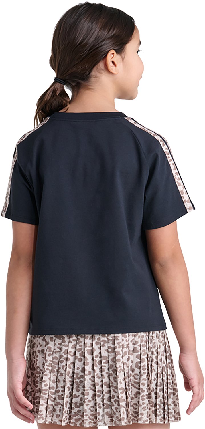 adidas Girls’ 3‑Stripes Printed Raglan T‑Shirt