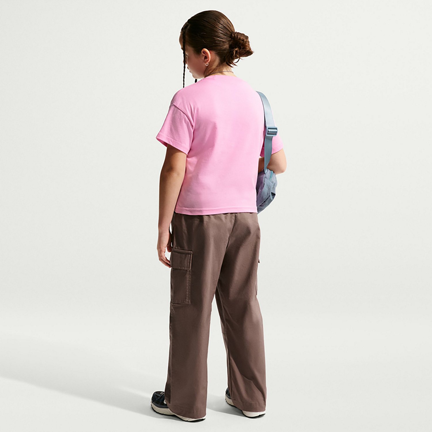 Nike Girls' Sportswear Essential Boxy Short Sleeve T-shirt - view number 4