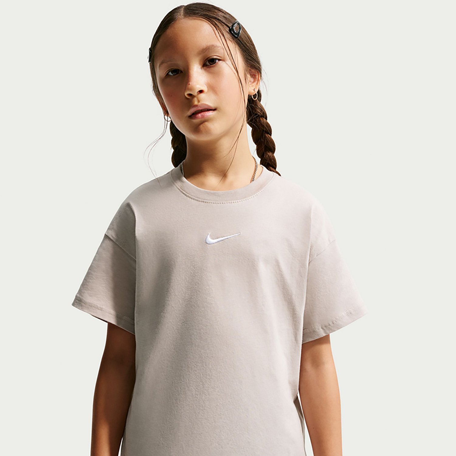 Nike Girls' Sportswear Boyfriend Essential Tee LBR