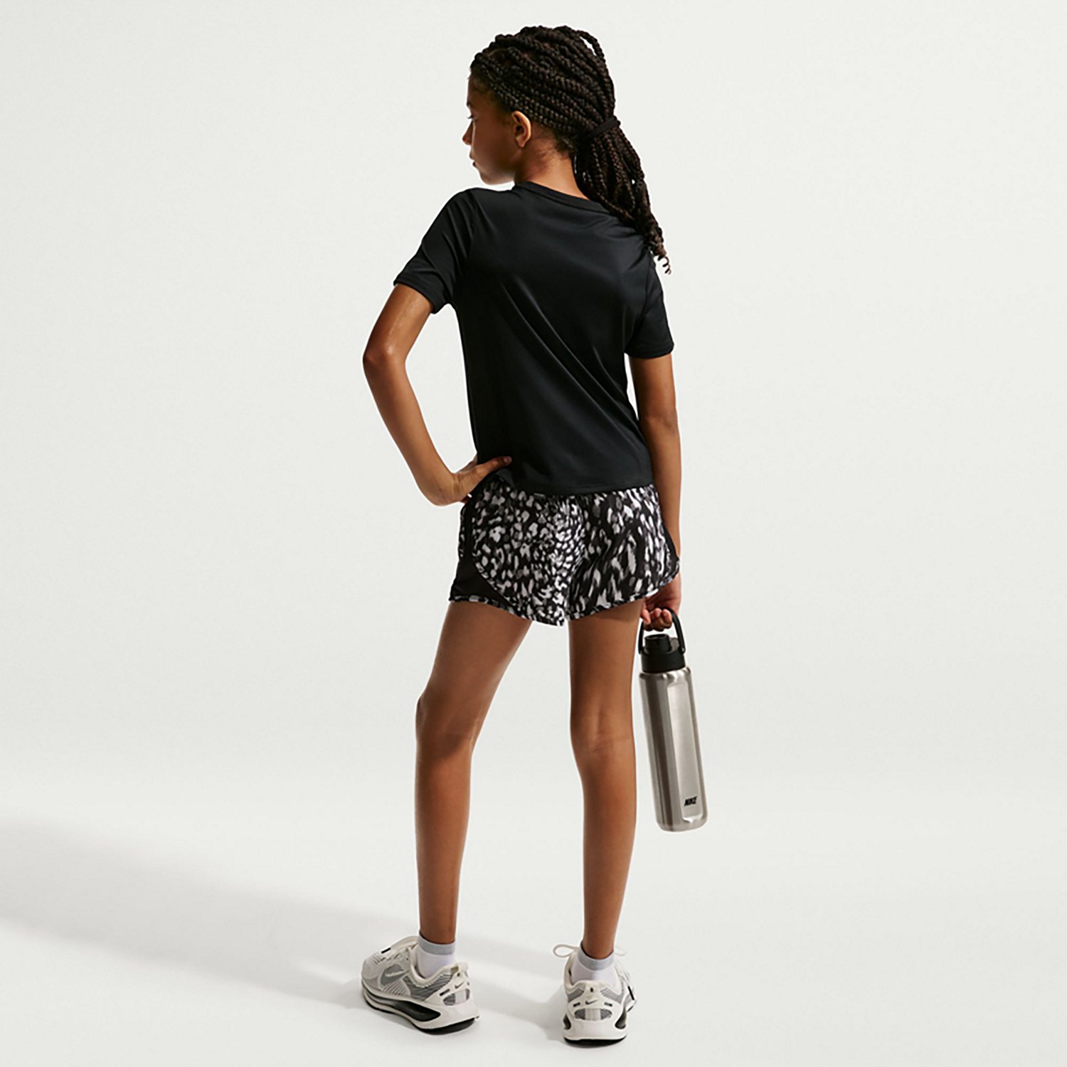 Nike Girls' Tempo Dri-FIT All-Over Print Shorts - view number 4