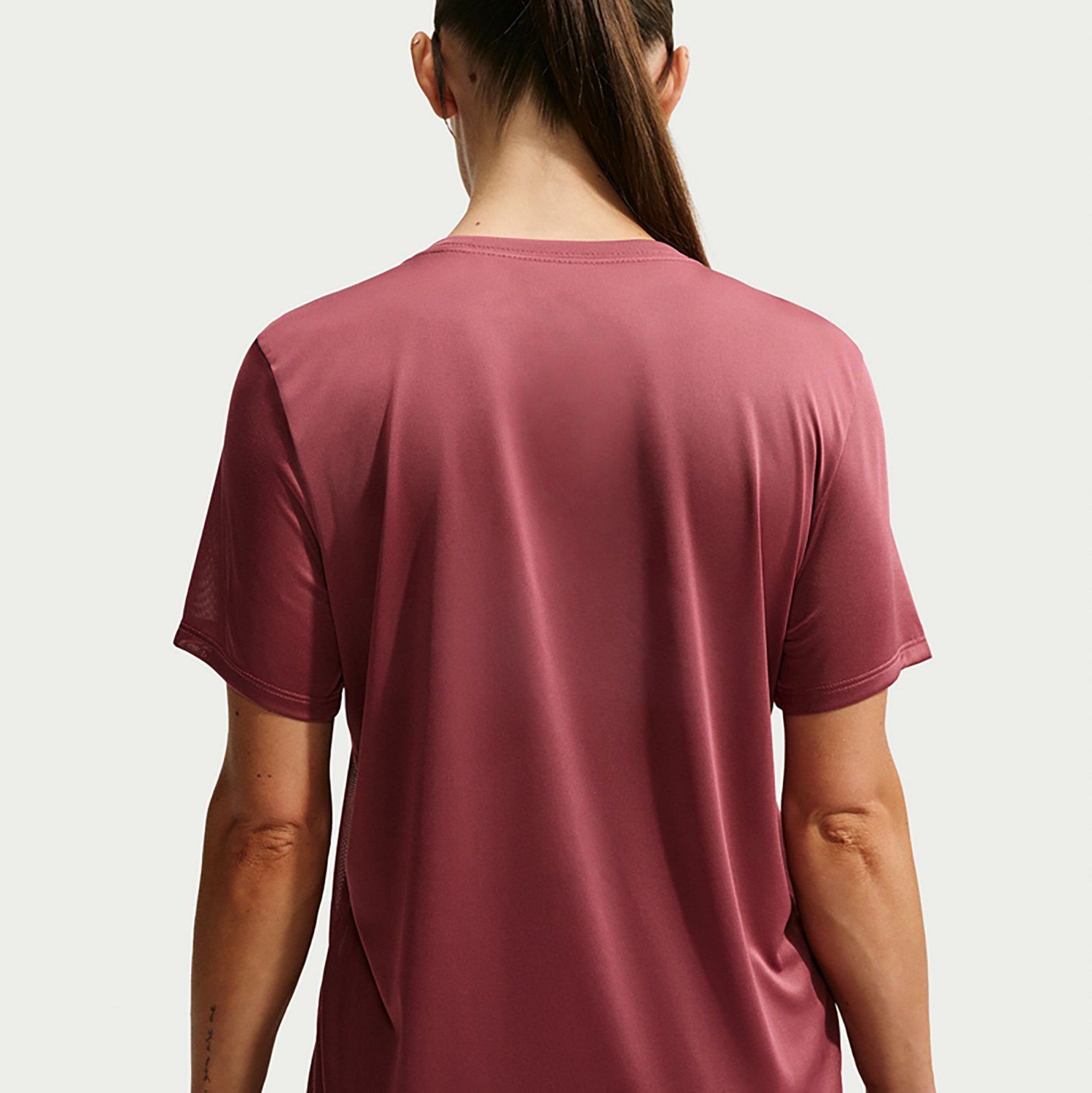 Nike Women's Dri-FIT Legend T-shirt                                                                                              - view number 4