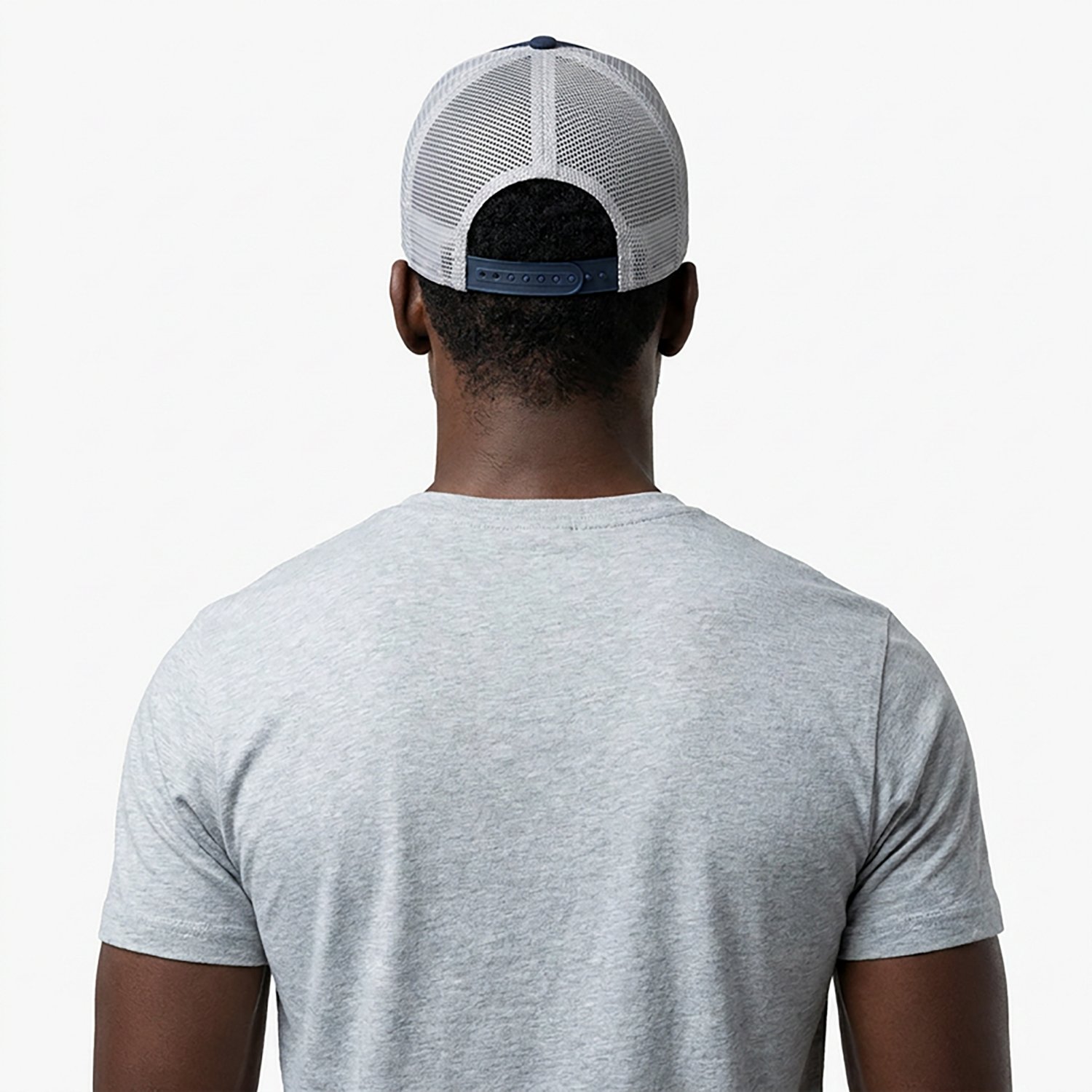 Costa Del Mar Men's Patch New Trucker Cap - view number 2