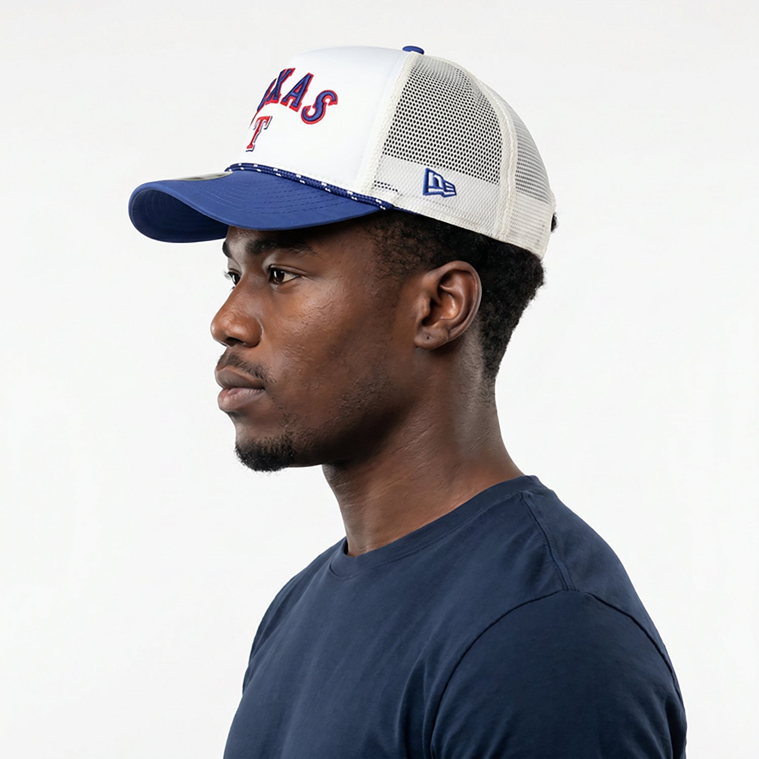 New Era Men's Texas Rangers Chrome Arch 9FORTY Cap - view number 2