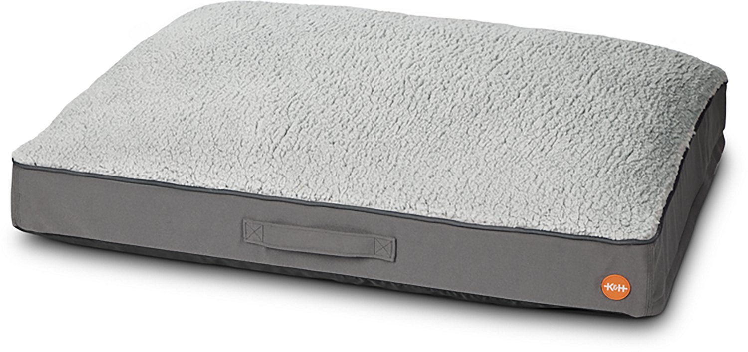 K&H Pet Products Rectangular Gusset Medium Bed