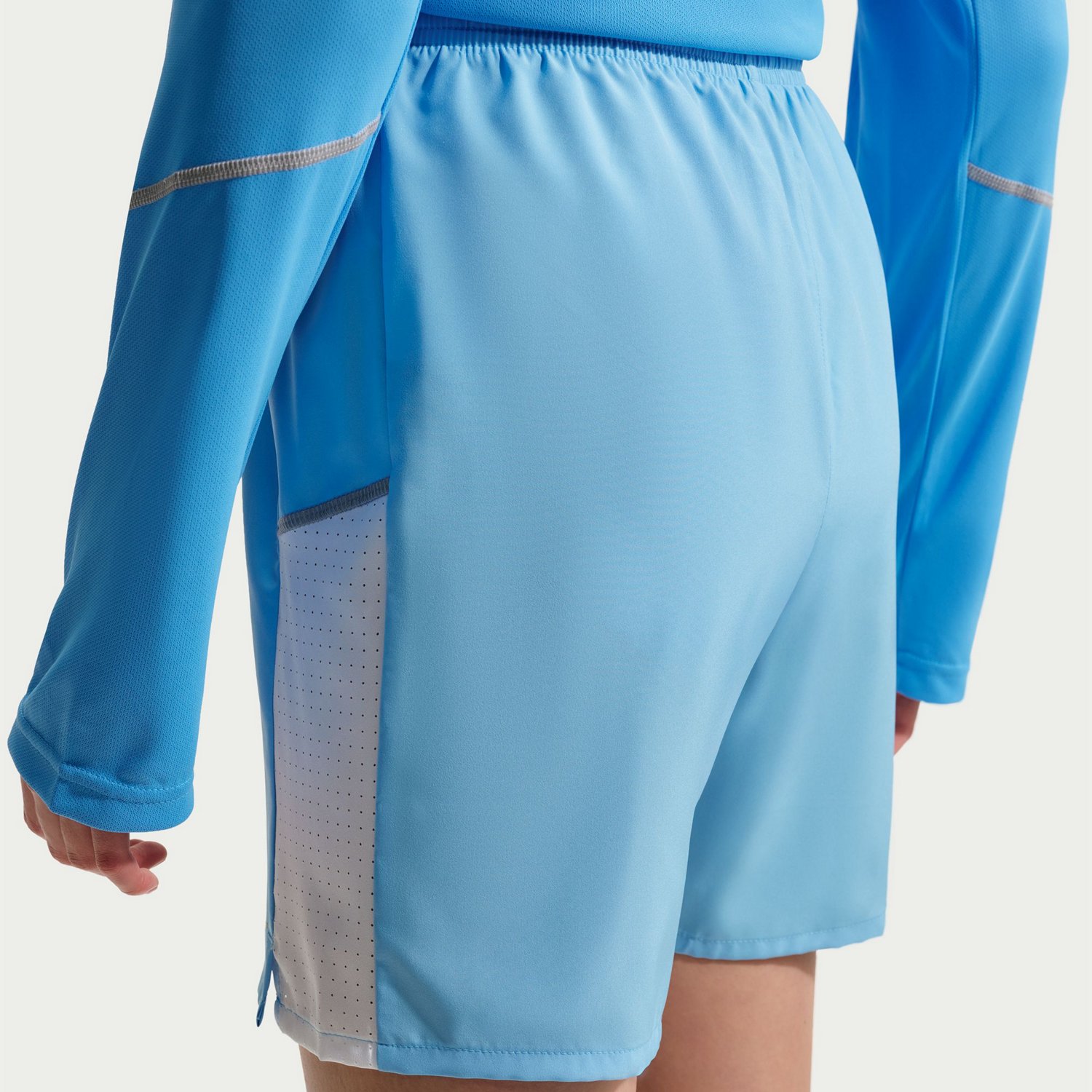 Nike Boys' Dri-FIT Miler Shorts 4 in. - view number 4