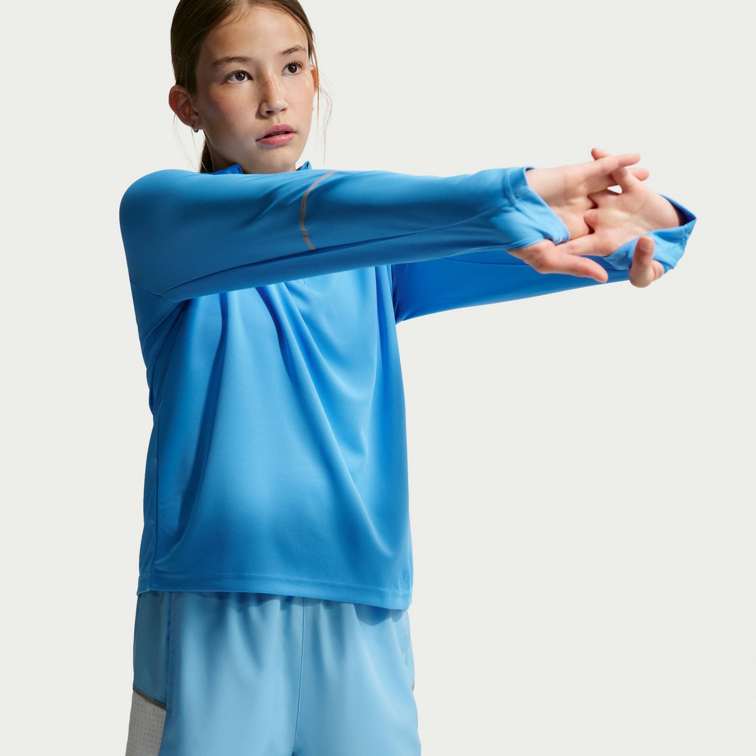 Nike Boys' Dri-FIT Miler Shorts 4 in. - view number 5
