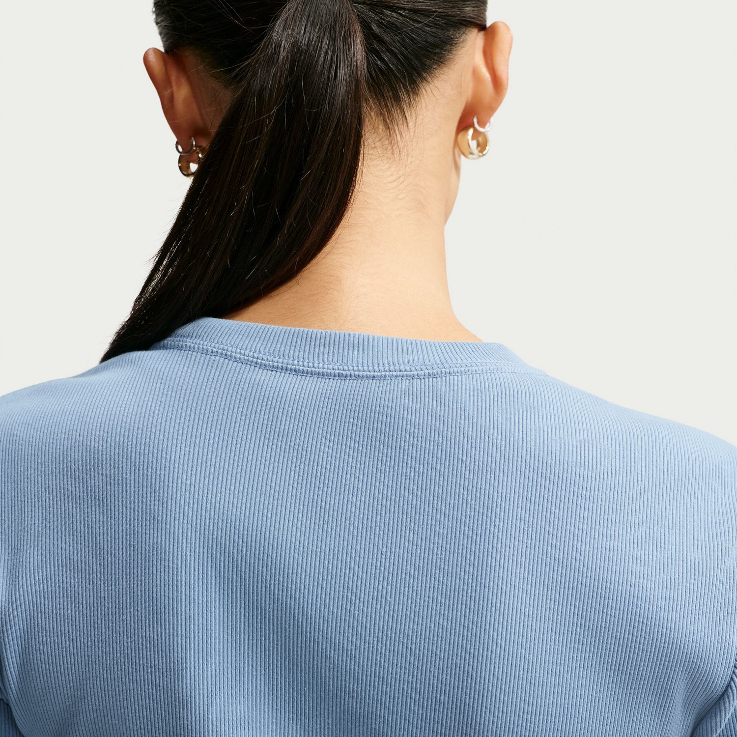 Nike Women's Sportswear T-shirt - view number 4