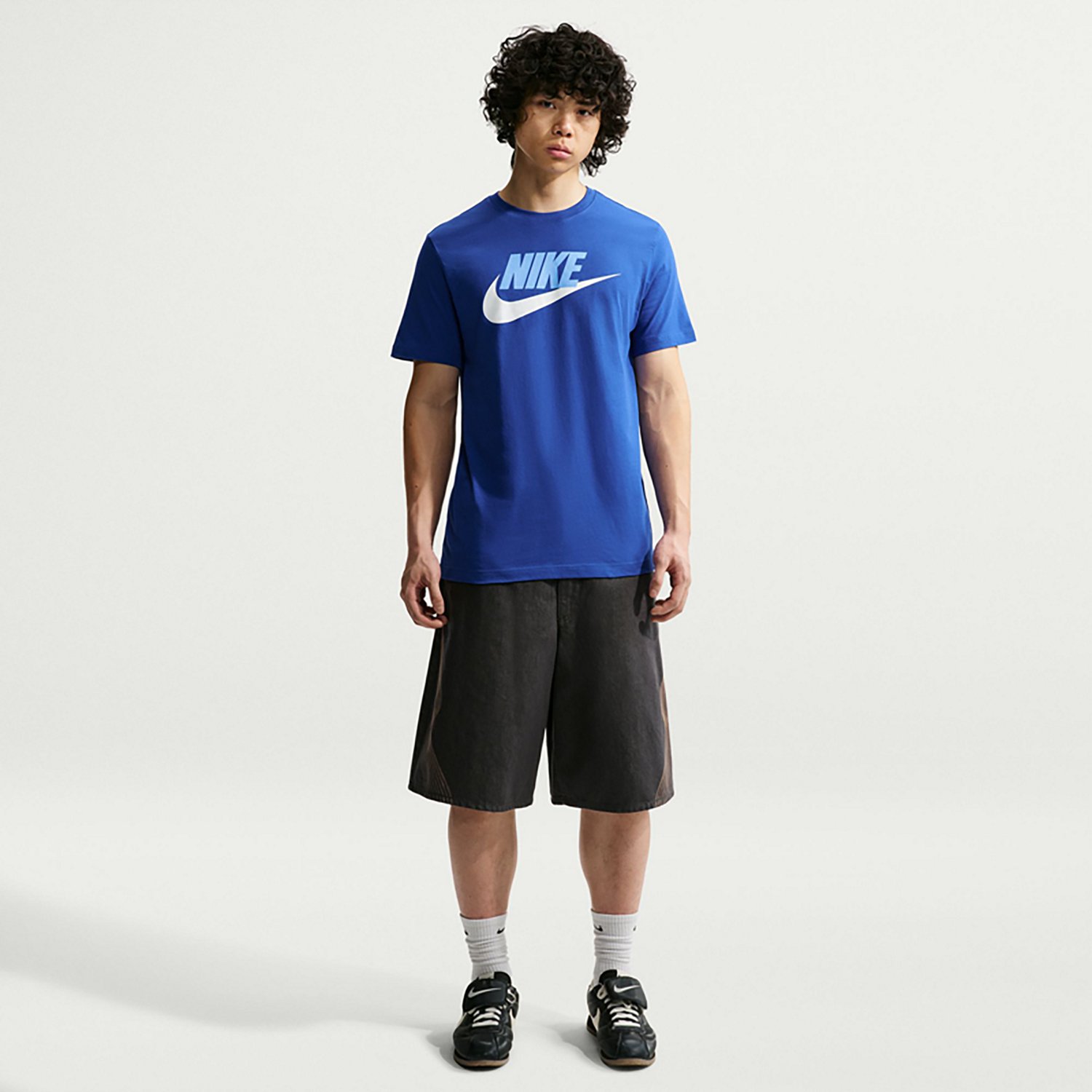 Nike Men's Nike Sportswear Icon Futura Short Sleeve T-shirt