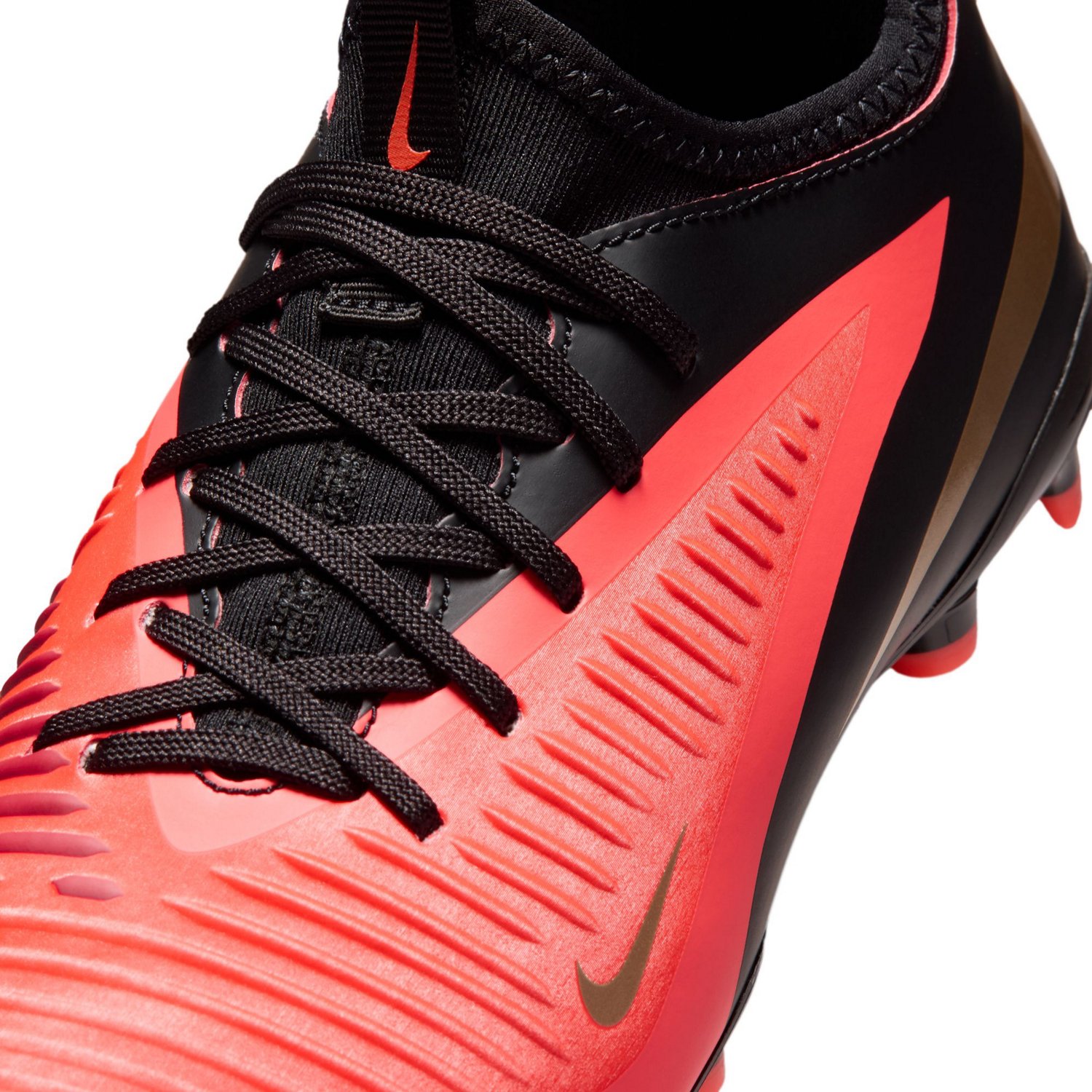 Nike Kids' Jr. Phantom 6 Low Academy Soccer Cleats - view number 7