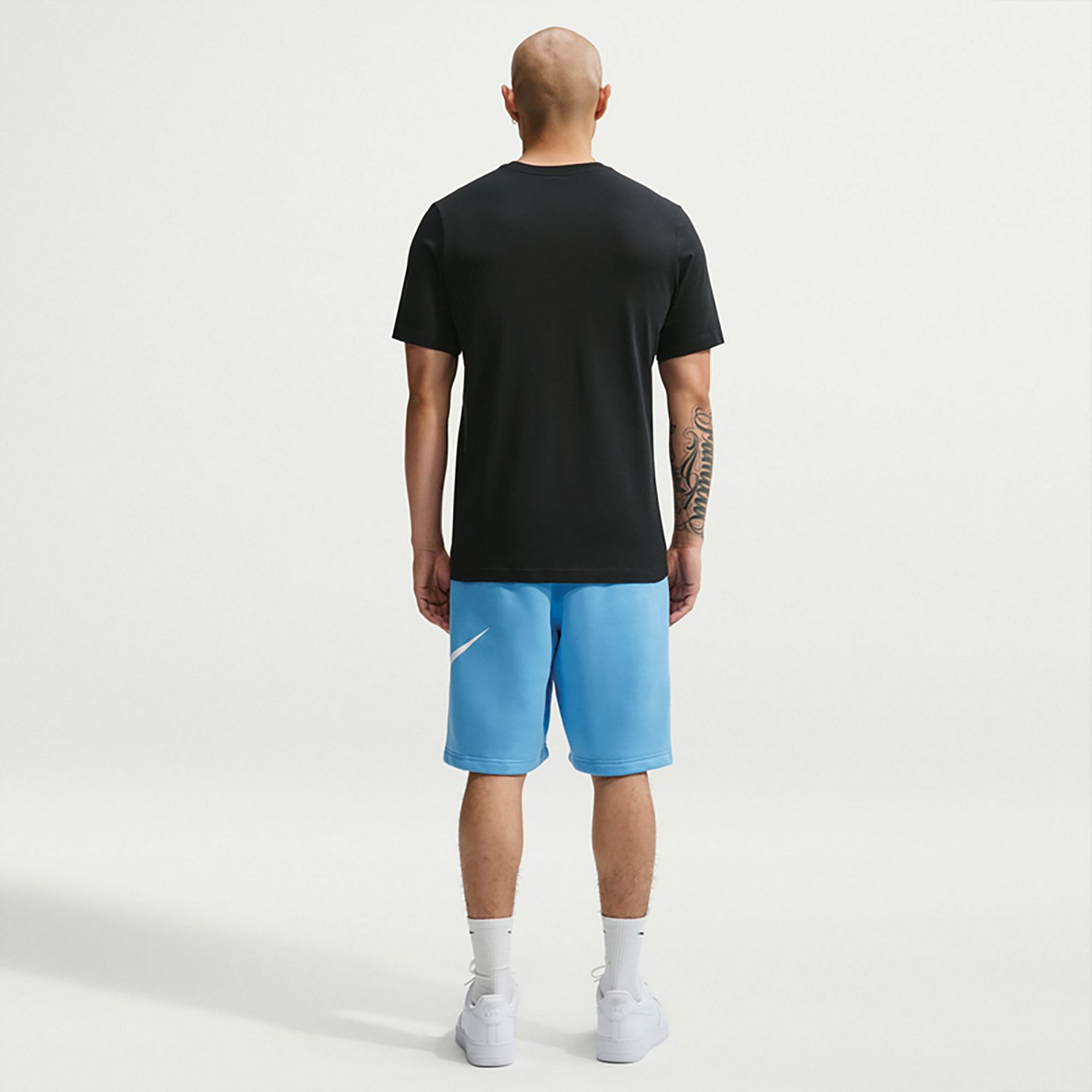 Nike Men's Club Brushed Fleece Graphic Shorts 7 in. - view number 2