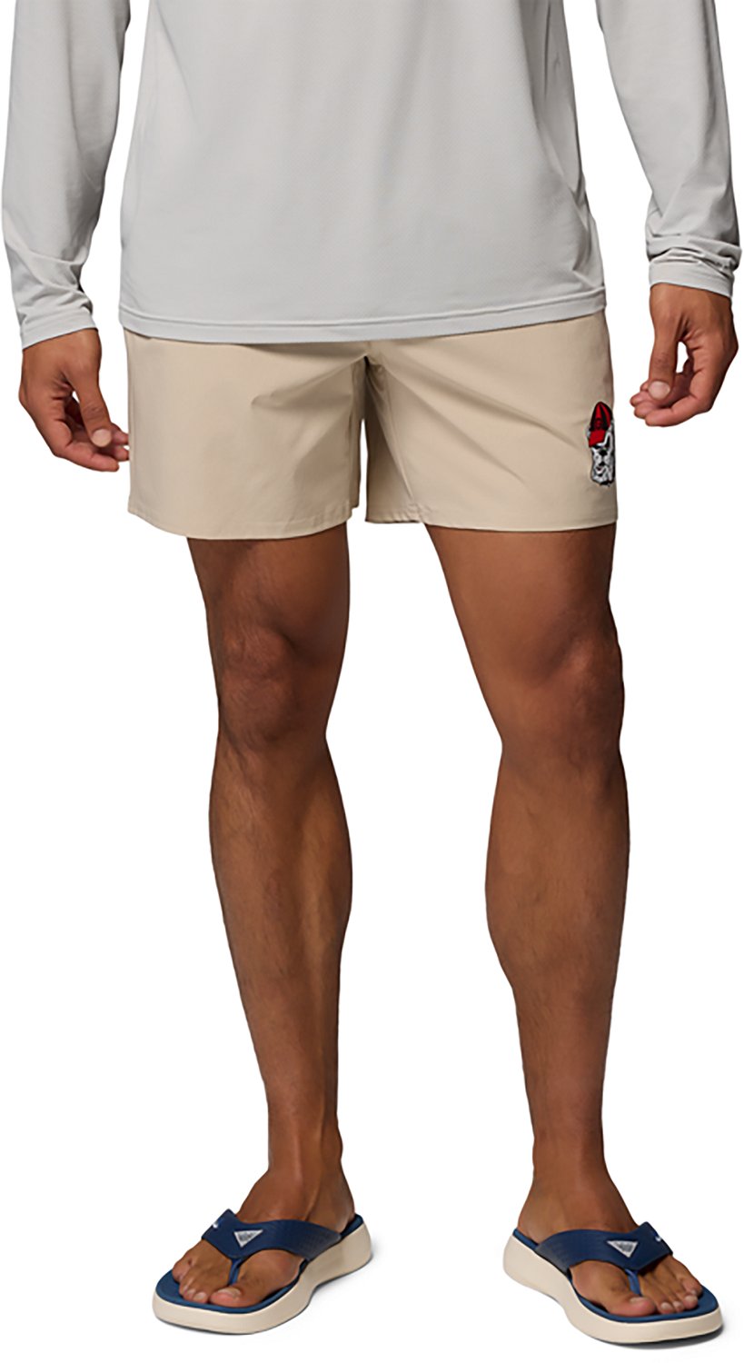Columbia Sportswear Men's University of Georgia CLG Terminal Roamer Stretch Shorts 6 in