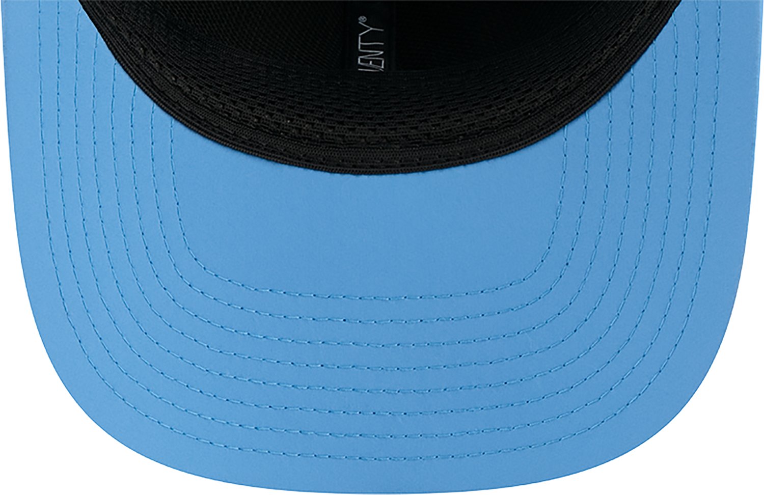 New Era Tennessee Titans 26 Sideline OTC 9SEVENTY Cap - view number 7