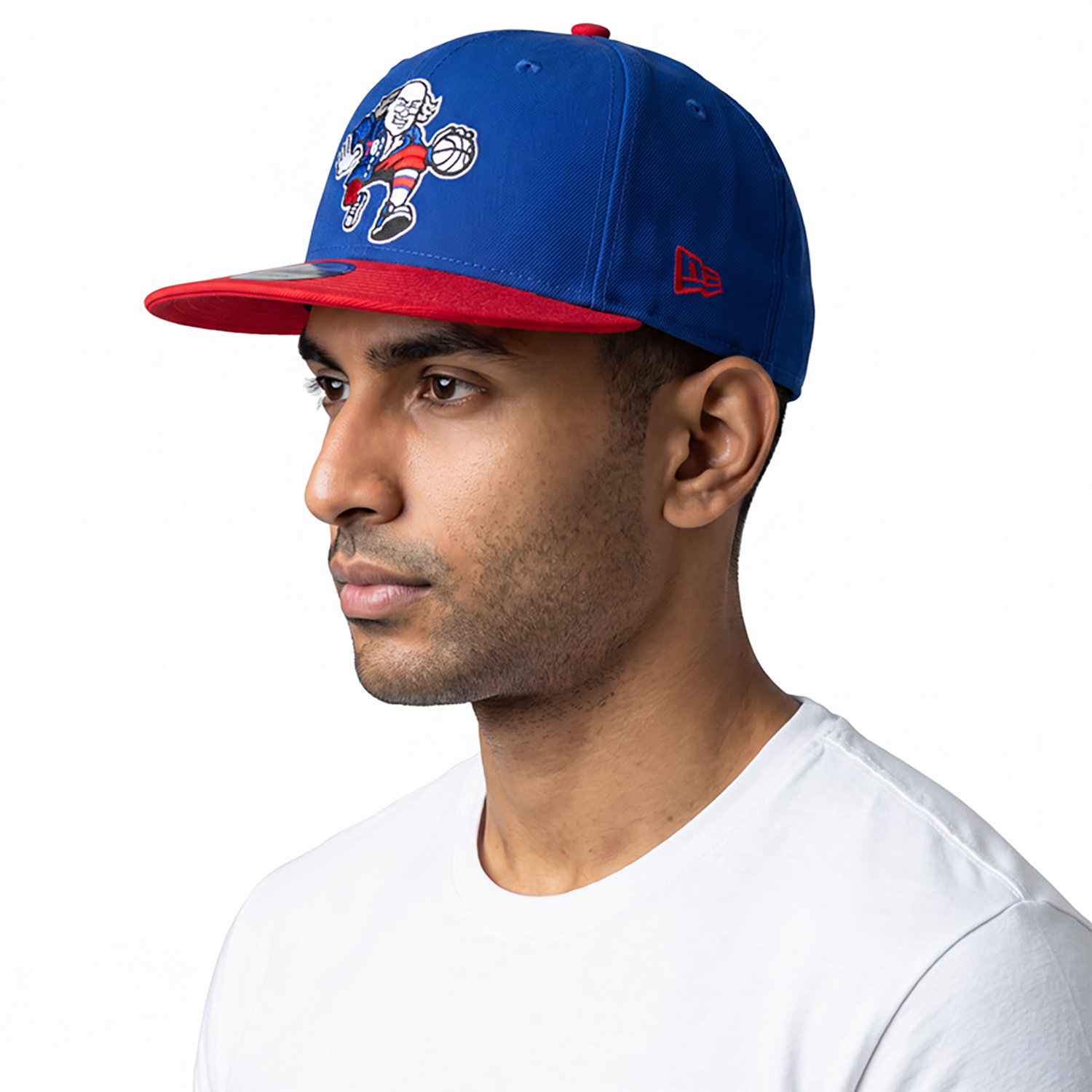 New Era Red Philadelphia 76ers 2-Tone 9FIFTY Adjustable Snapback Hat - view number 2