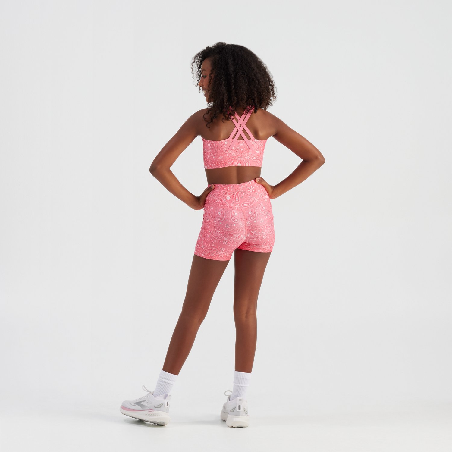 Freely Girls' Tracy Hot Pretty Paisley Shorts - view number 3