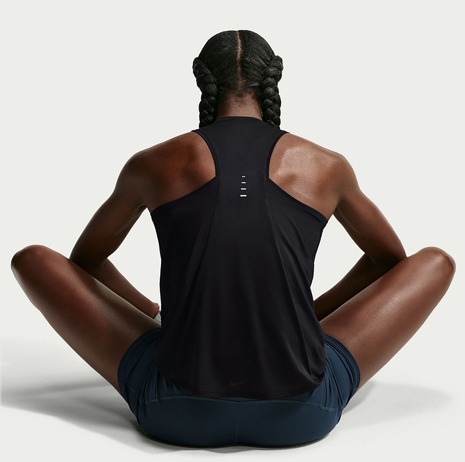 Nike Women's Swift Dri-FIT Standard Moisture-Wicking Tank - view number 4