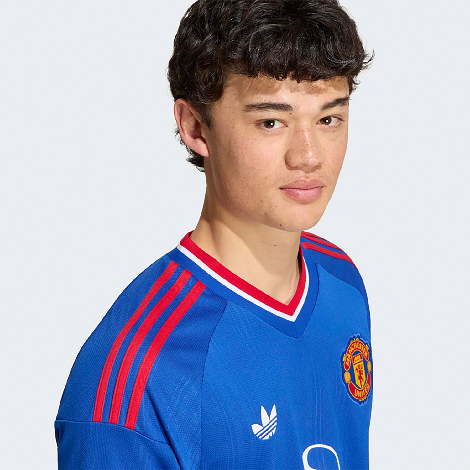 adidas Men's Manchester United FC 26-27 Away Jersey