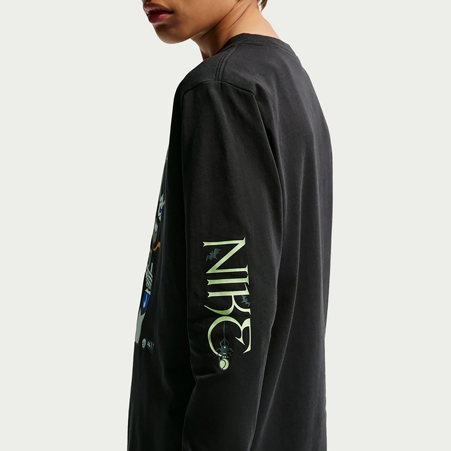 Nike Boys' Spooky Long Sleeve T-shirt - view number 4