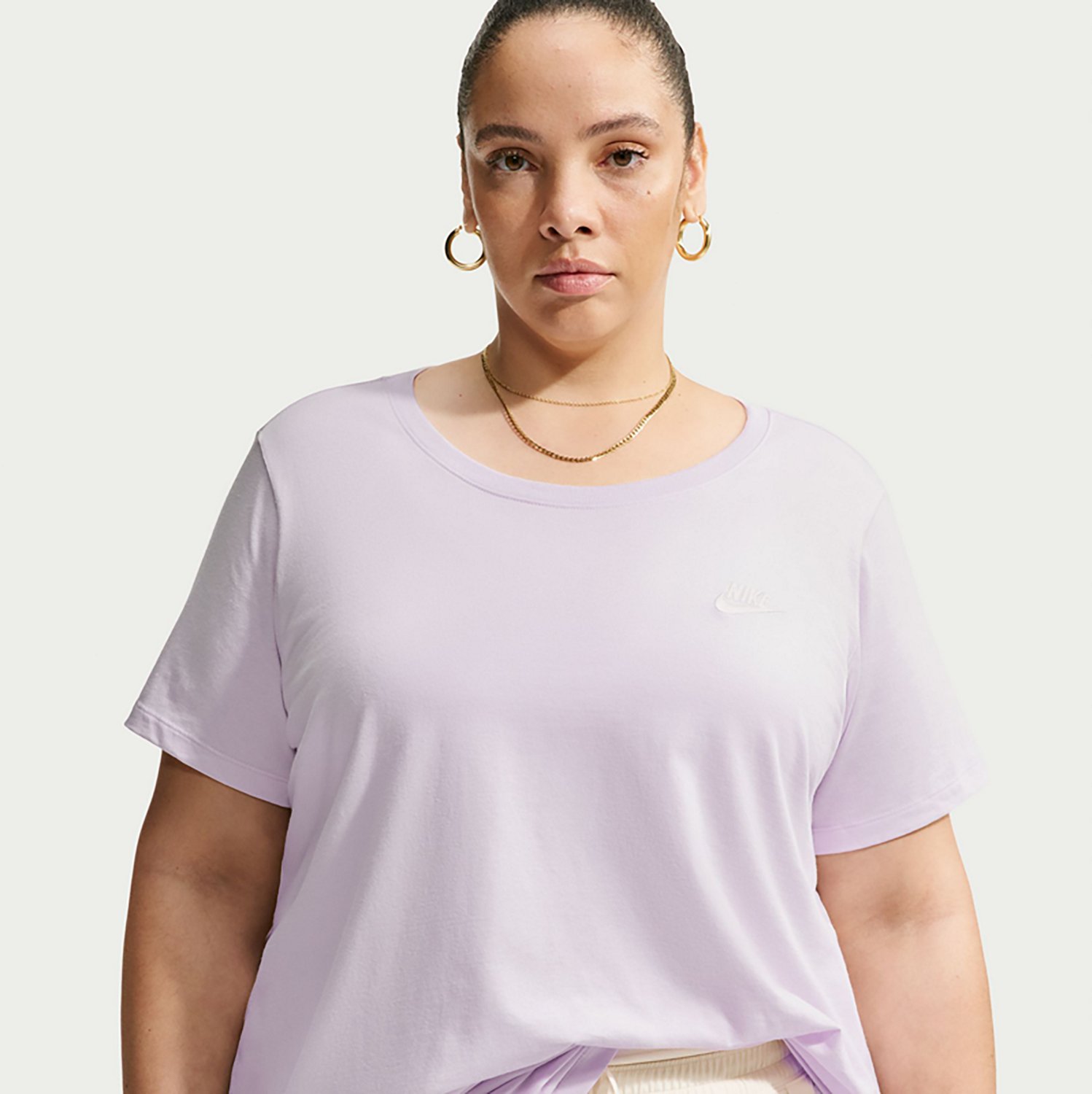 Nike Plus Size Women's Sportswear Club T-shirt                                                                                   - view number 3