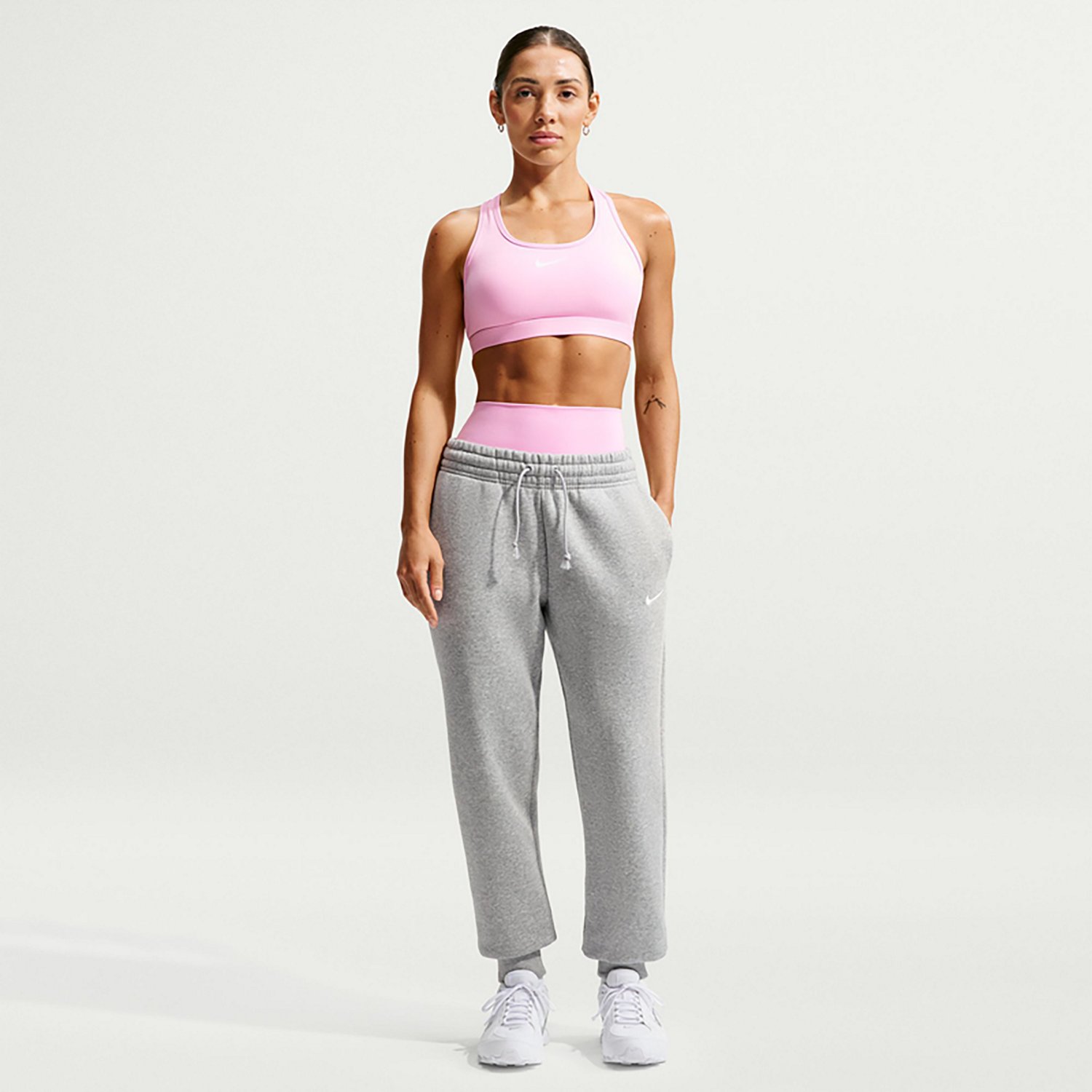 Nike Women's Swoosh Padded Medium Support Sports Bra