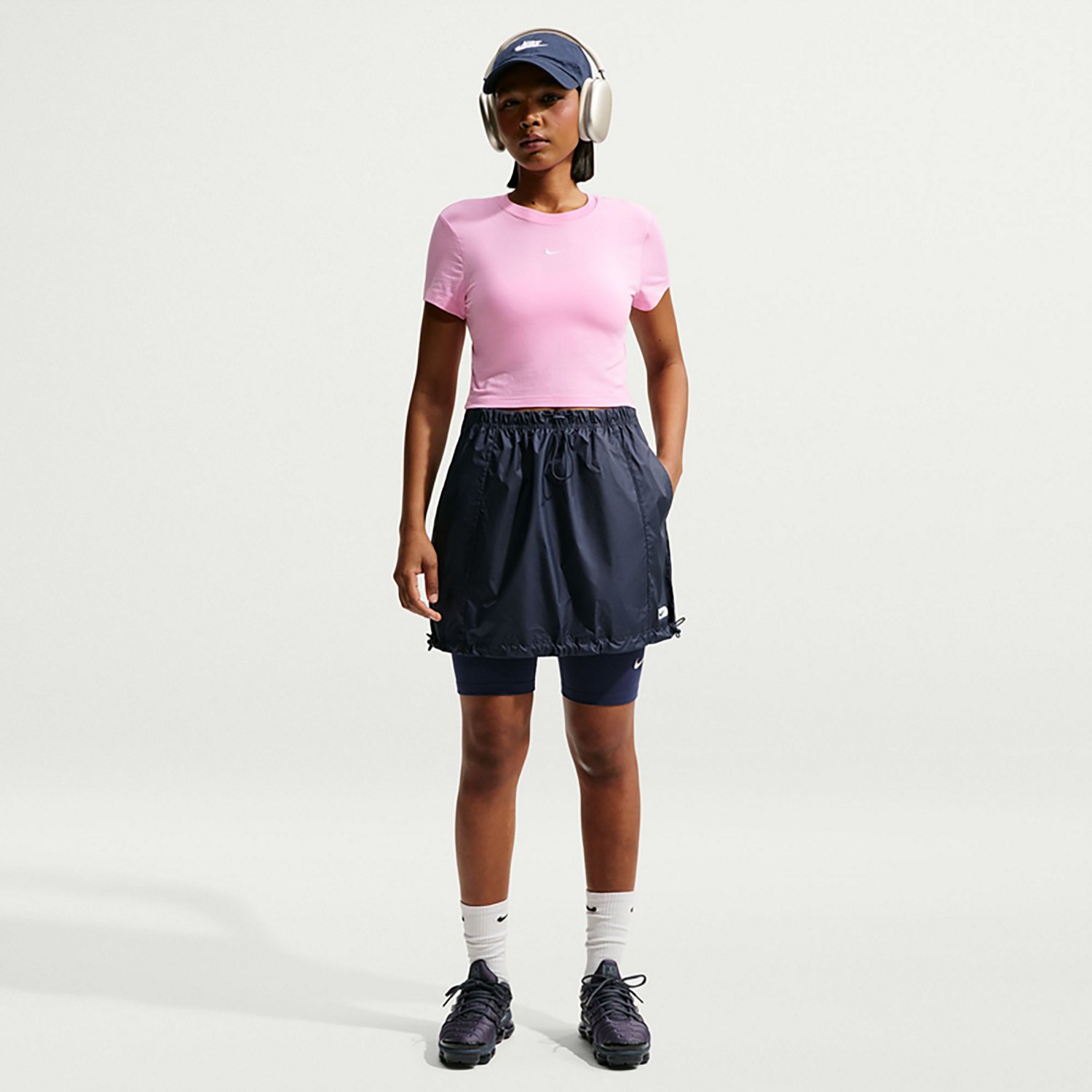 Nike Women's Sportswear Chill Knit Cropped T-shirt