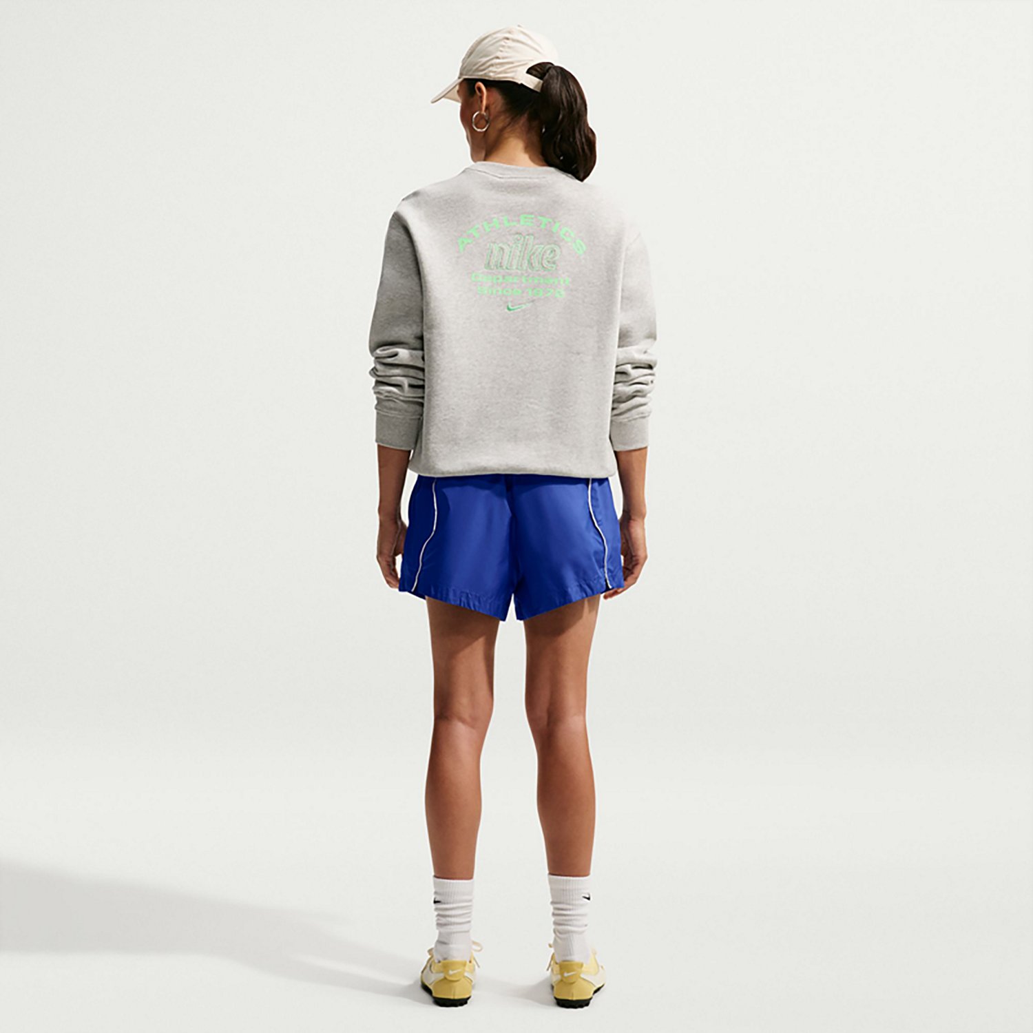 Nike Women's Athletics Dept Lightweight Woven Shorts - view number 2