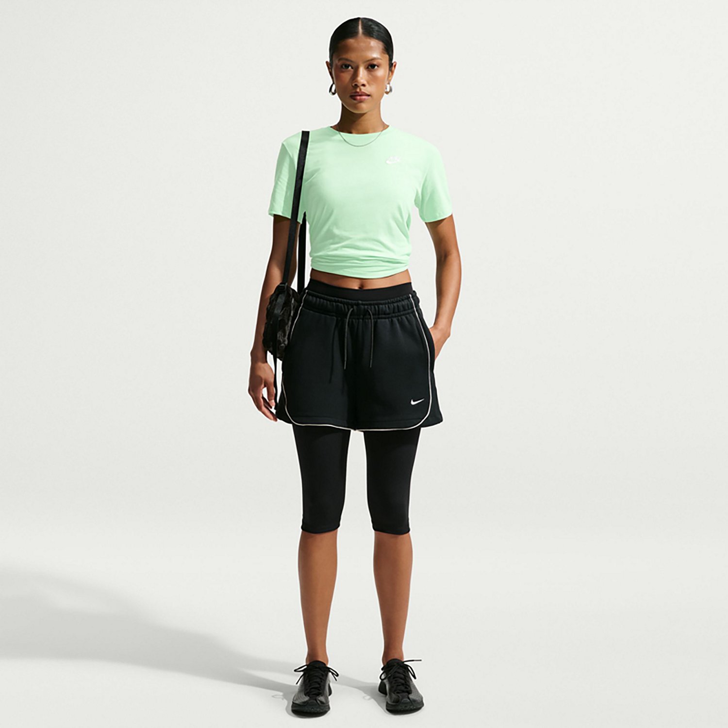 Nike Women's Sportswear Club T-shirt