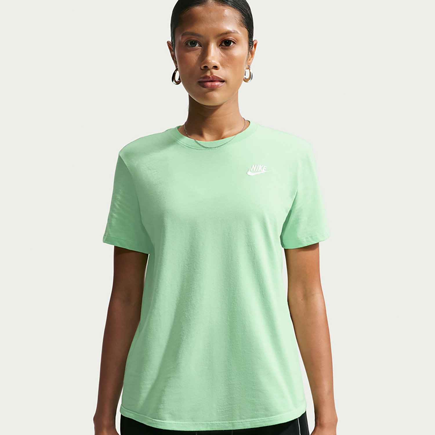 Nike Women's Sportswear Club T-shirt - view number 3