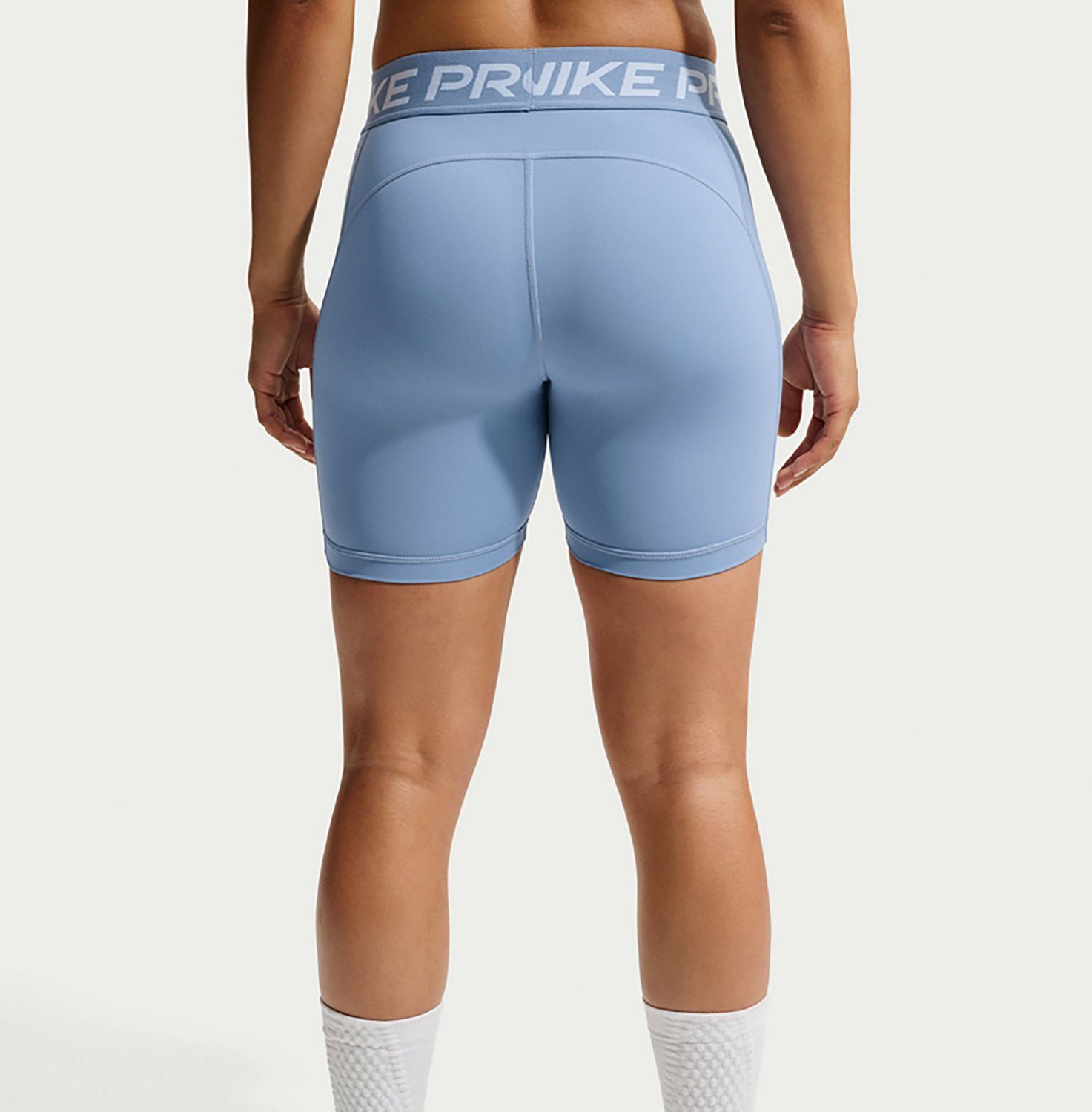 Nike Women's Nike Pro Dri-FIT Mid-Rise Biker Shorts 5 in. - view number 4