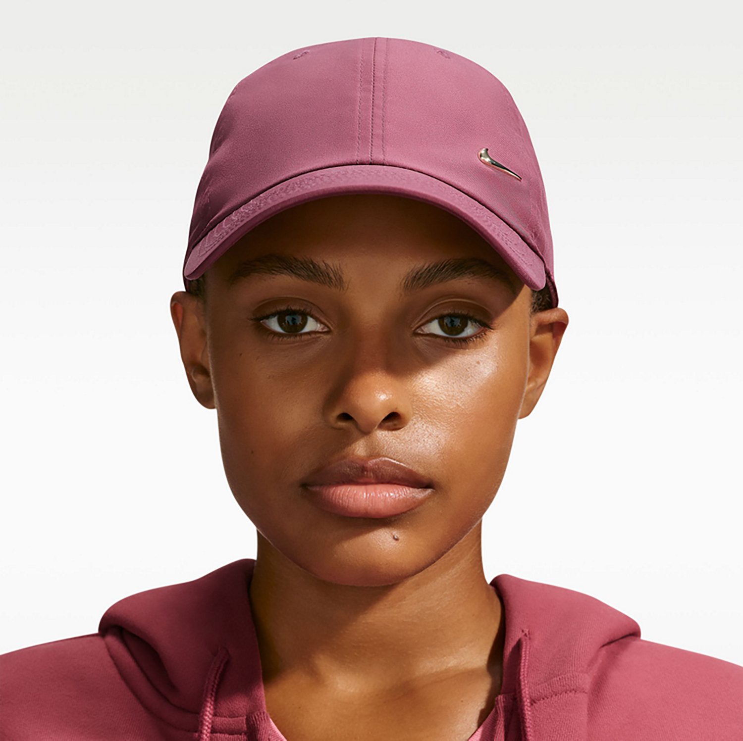Nike Women's Dri-FIT Club Swoosh Cap
