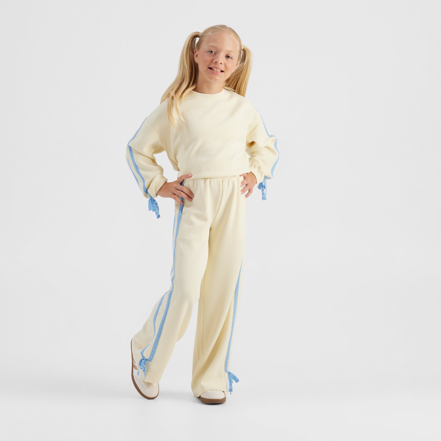 Freely Girls' Scottie Sandwash Lace Pant - view number 2