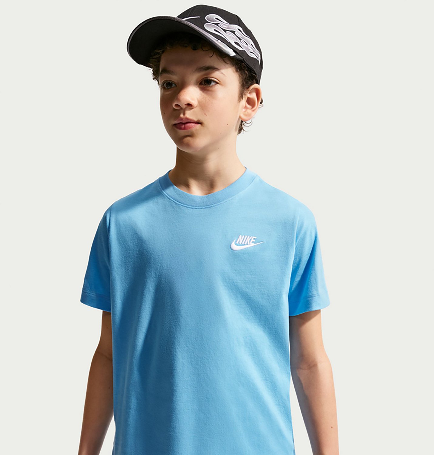 Nike Boys' Sportswear Futura Short Sleeve T-shirt - view number 3