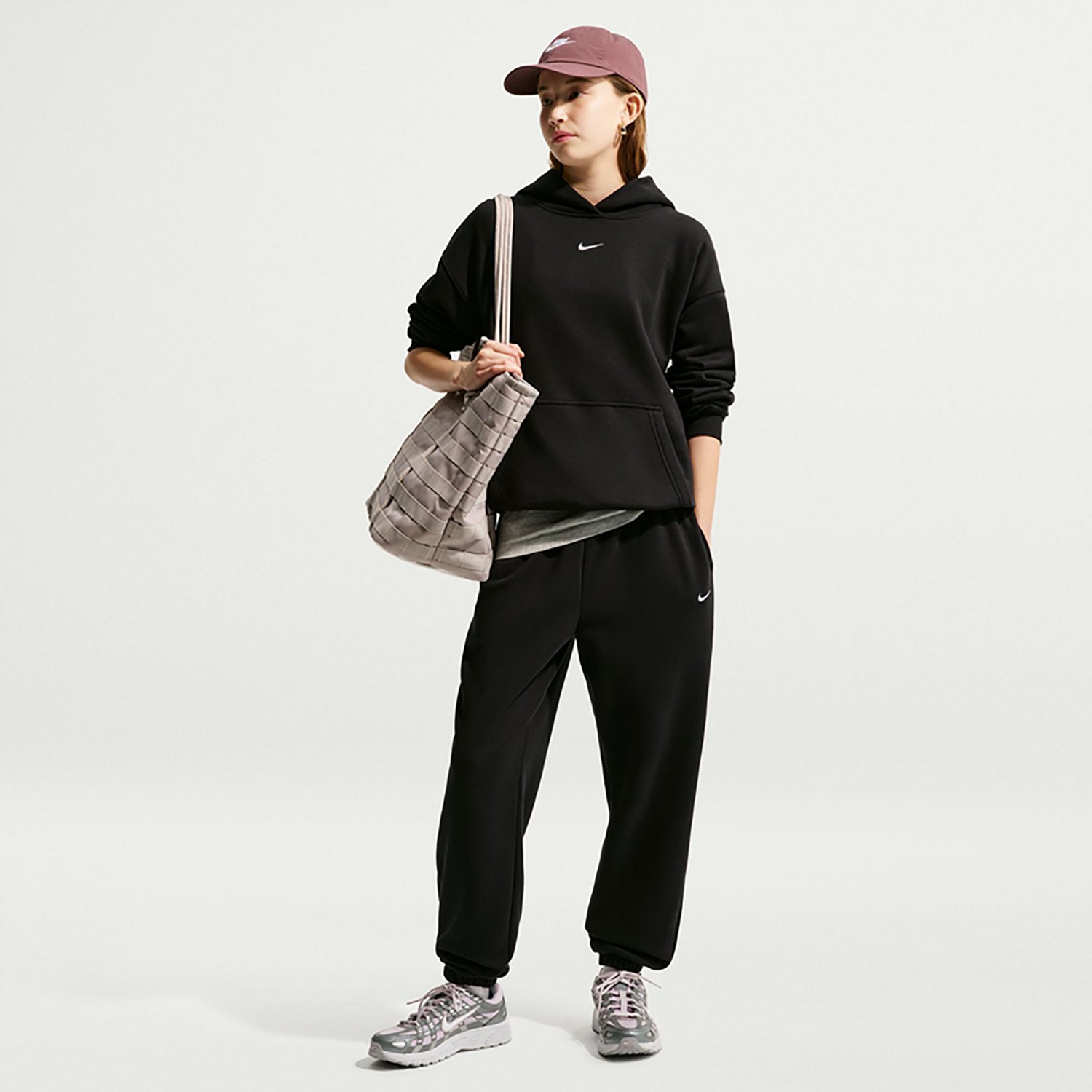 Nike Girls' Sportswear Studio Fleece Oversized Pullover Hoodie