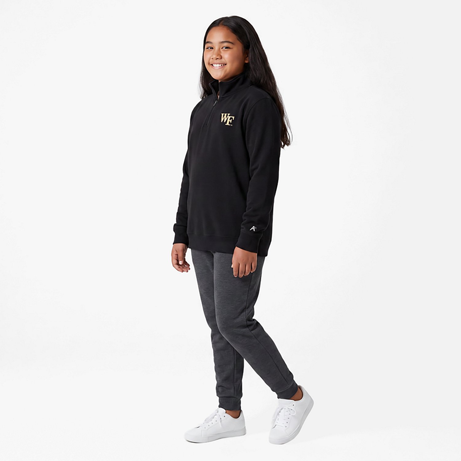 Antigua Wake Forest Demon Deacons Victory Quarter-Zip Pullover Top - view number 3
