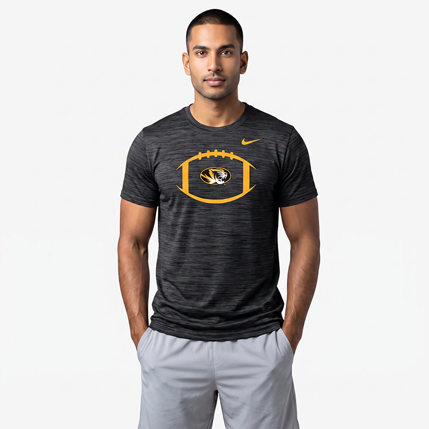 Nike Men's Missouri Football Logo Velocity Legend T-shirt - view number 2